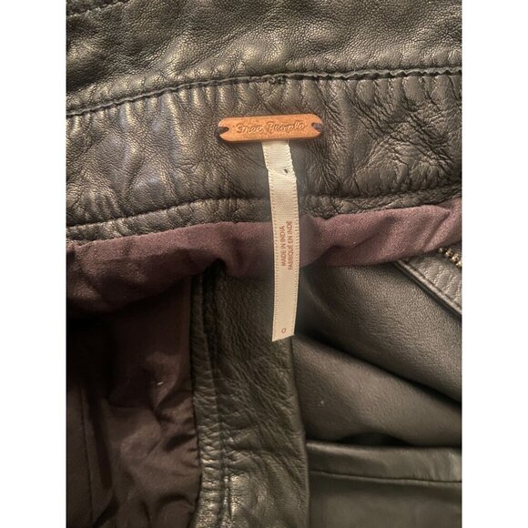 Free People 100% Leather Paperbag Cropped Leather Pants Black Size 0 - Picture 6 of 7